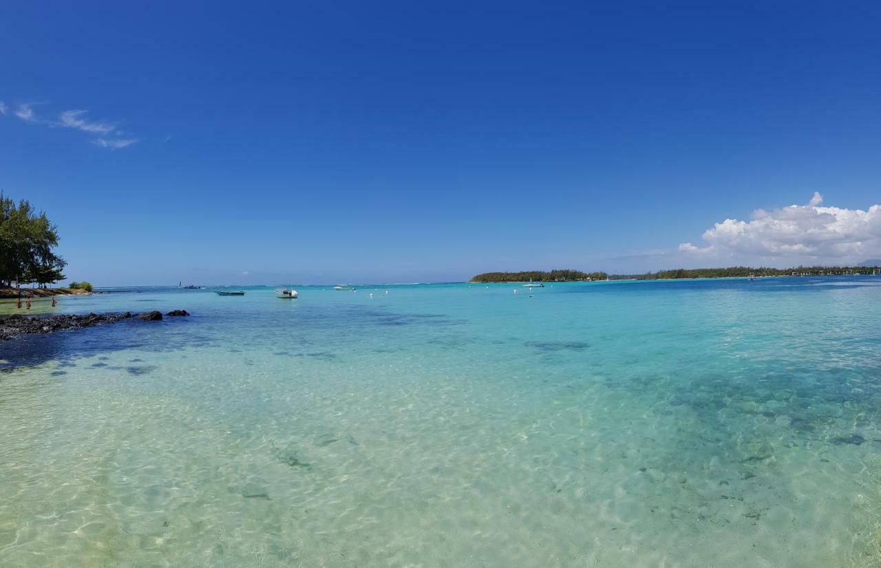 Hibiscus Villa *